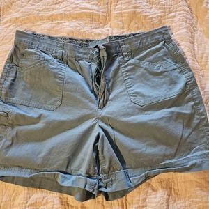 ladies 14 shorts